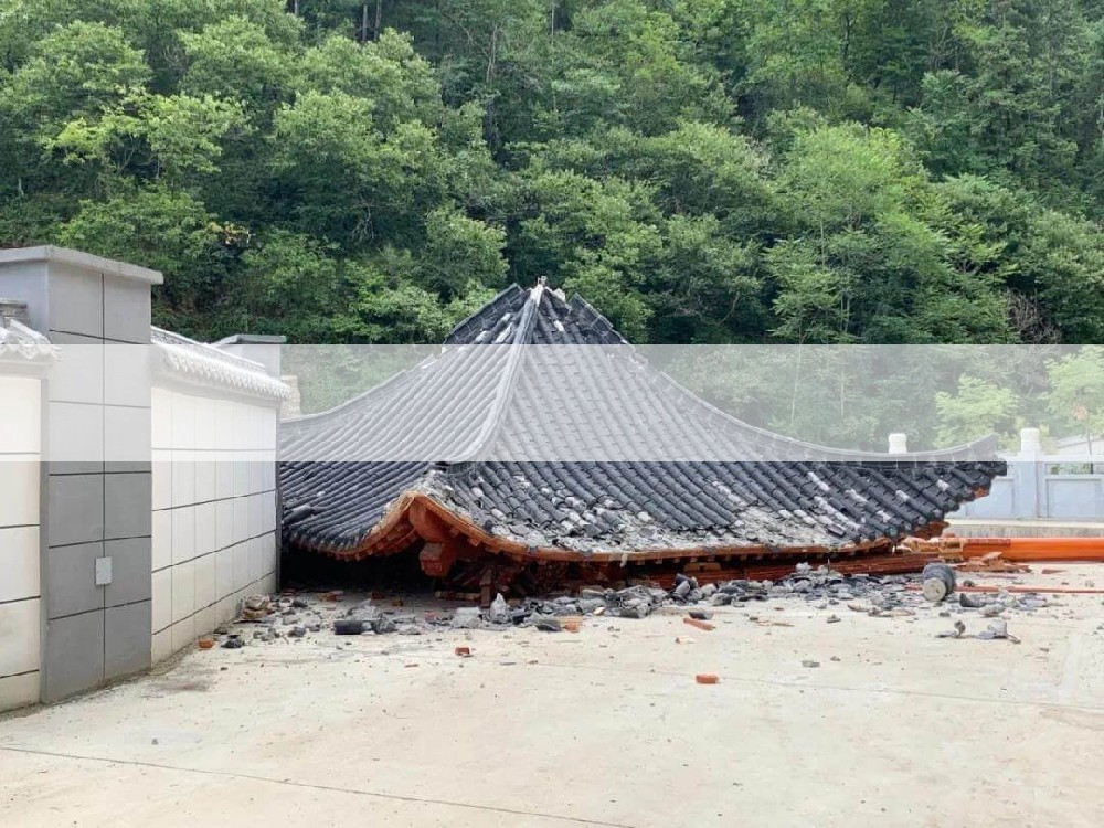  炒黄金平台钱打给谁了